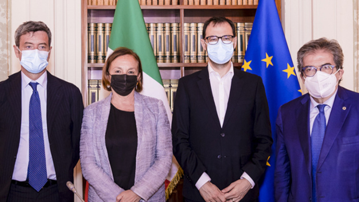 Non bastano più i protocolli di intesa contro il caporalato, servono riforme e cambio di rotta